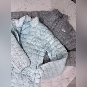 The North Face Sky Blue and Charcoal thermo ball Quilted Jackets kids 7/8 and 14